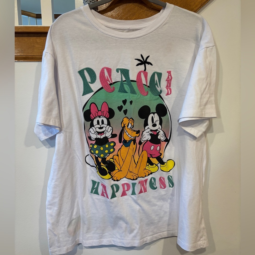 Mickey and Minnie Peace and Happiness Disney Graphic T-Shirt w/ embroidery XXL